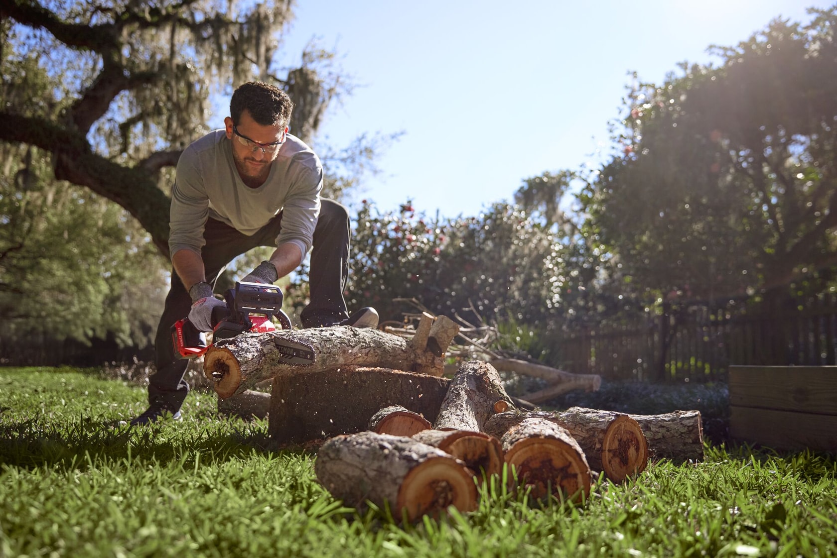 CRAFTSMAN V20* BRUSHLESS RP™ Chainsaw in use