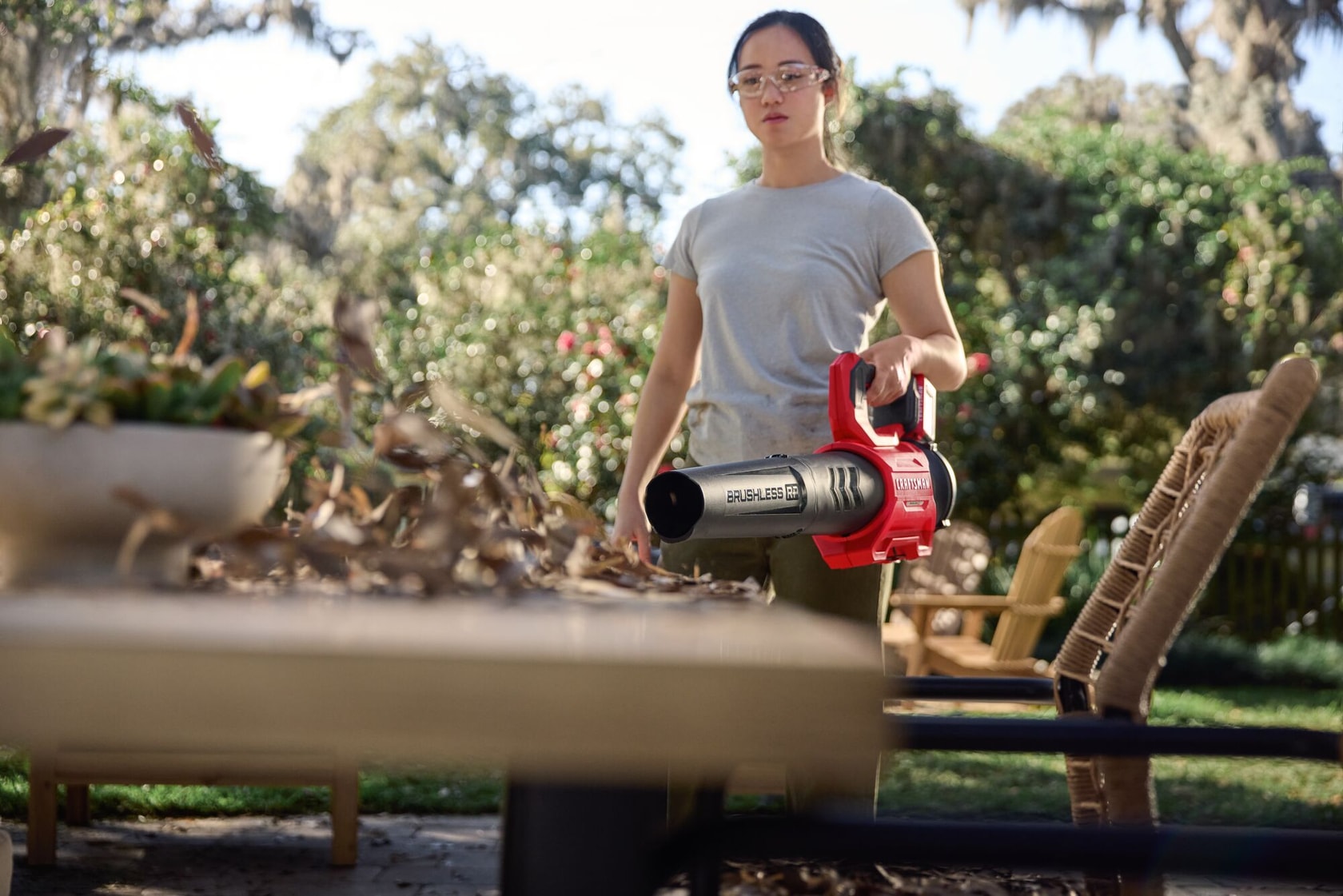 CRAFTSMAN V20* BRUSHLESS RP™ Blower in use