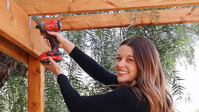 CRAFTSMAN Crew Influencer Sarah Randall Web Image