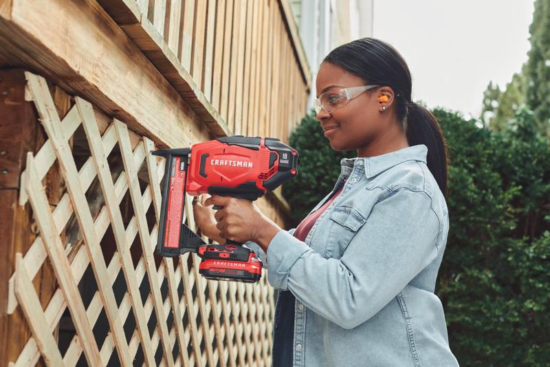 View of CRAFTSMAN Stapler  being used by consumer